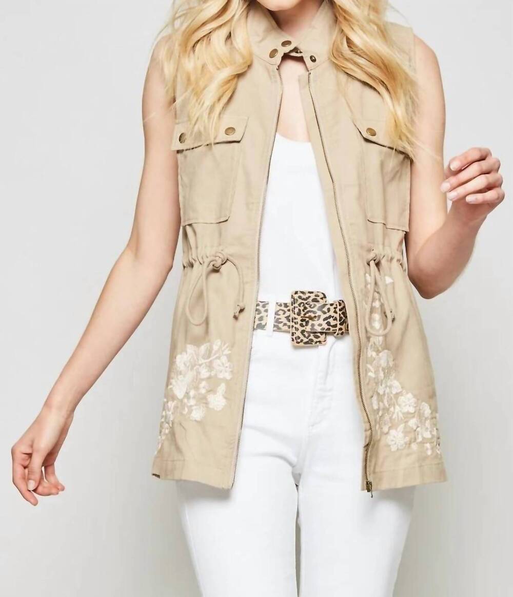 NEW ANDREE BY UNIT linen vest with embroidered details in mocha